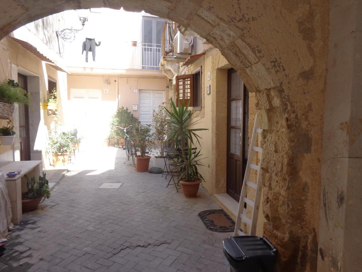 Casa Gaia Ortigia Holiday Home Syracuse Ngoại thất bức ảnh